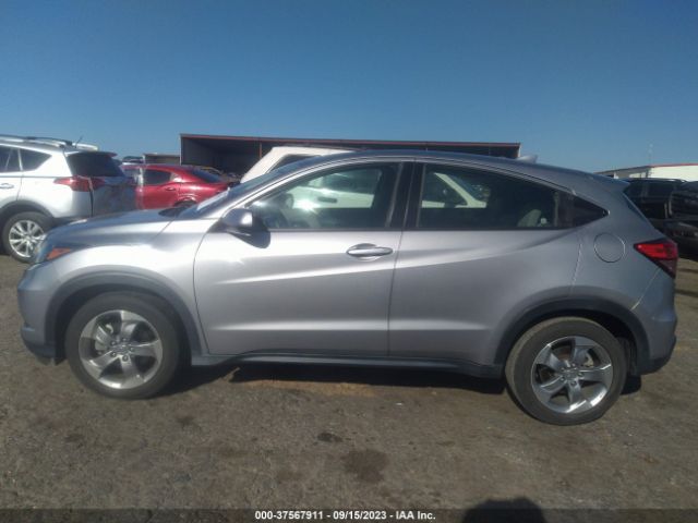 3CZRU5H32JM711294 Honda HR-V LX