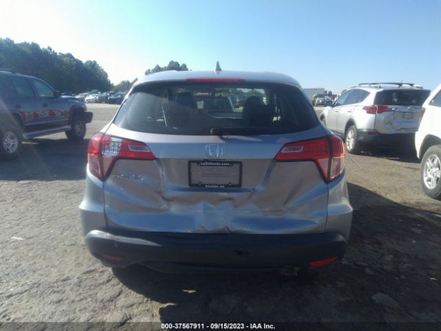 3CZRU5H32JM711294 Honda HR-V LX