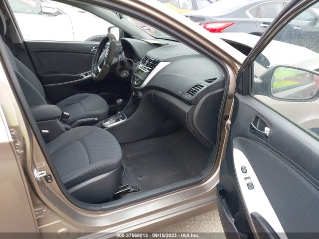 2012 HYUNDAI ACCENT SE VIN: KMHCU5AE7CU021588