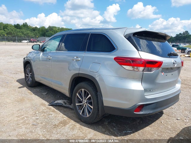 Toyota Highlander Xle 2018 5TDJZRFH1JS849919 Image 3