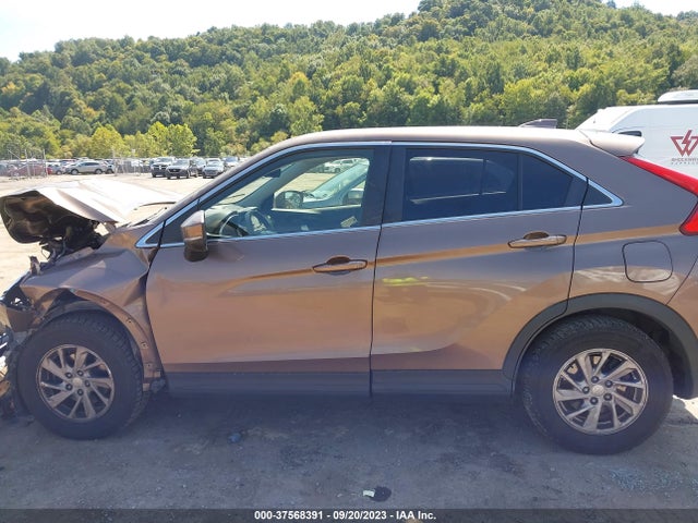 Mitsubishi Eclipse Cross Es 2018 JA4AT3AA1JZ040731 Image 15