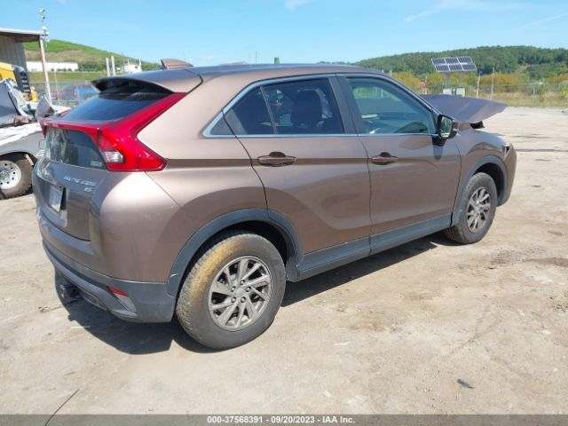 2018 MITSUBISHI ECLIPSE CROSS JA4AT3AA1JZ040731 Photo 3