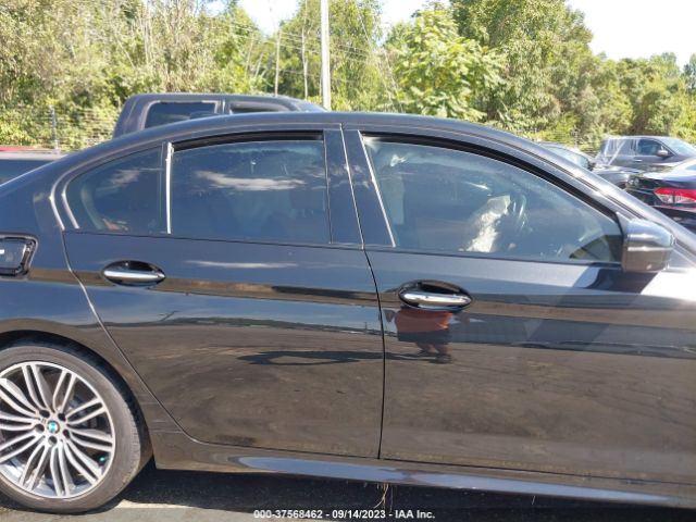 WBAJE7C38HG890929 BMW 5 Series 540i Xdrive