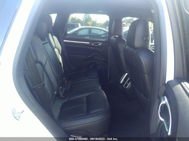 2016 PORSCHE CAYENNE S E-HYBRID VIN: WP1AE2A26GLA17779