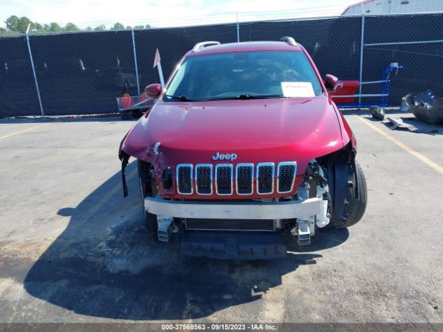 1C4PJLCB1KD308266 Jeep Cherokee Latitude