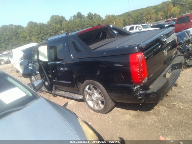 2011 CADILLAC ESCALADE EXT LUXURY VIN: 3GYT4MEF0BG236145