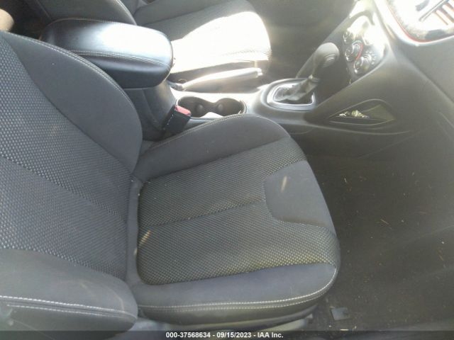 1C3CDFBBXGD555113 Dodge DART SXT