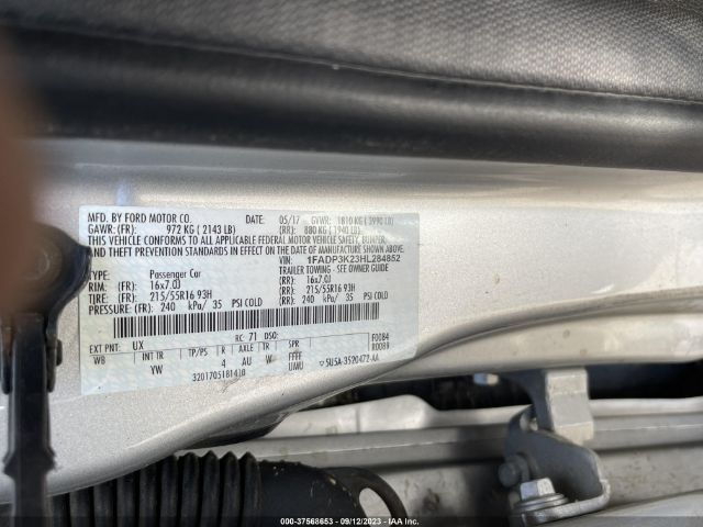 1FADP3K23HL284852 Ford FOCUS SE