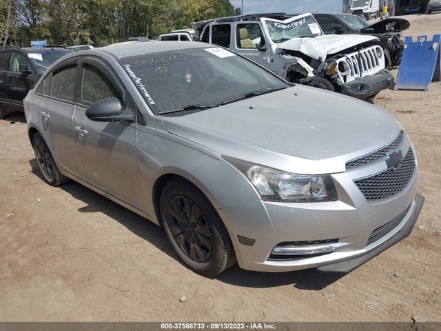 2015 1G1PA5SH9F7156560 main image