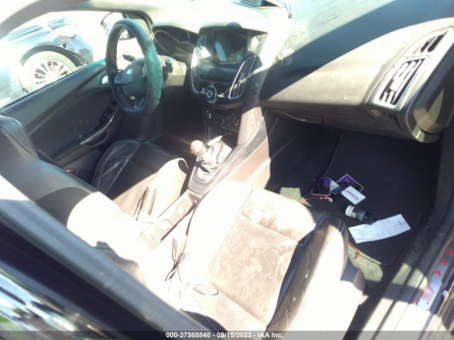 1FADP3L93GL228081 Ford FOCUS ST
