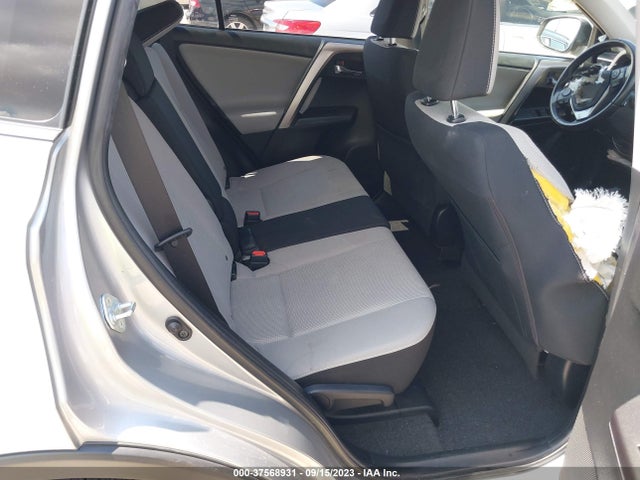 2018 TOYOTA RAV4 XLE VIN: JTMWFREVXJJ193755