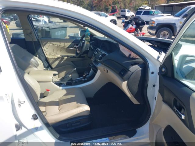 1HGCR3F89FA002996 Honda Accord Sedan Ex-l