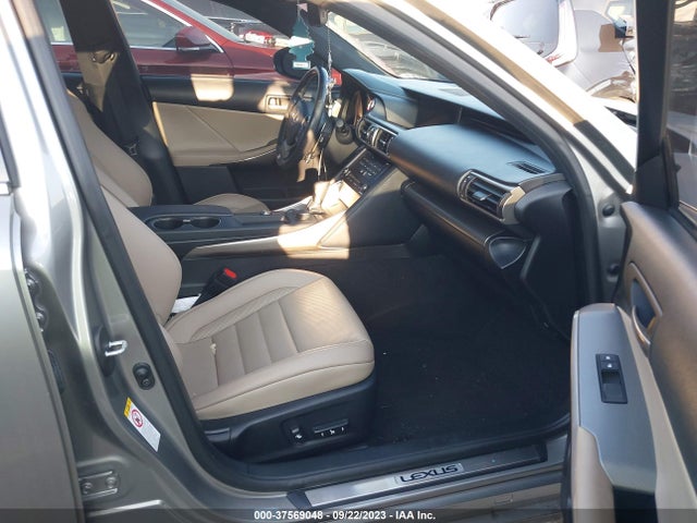 JTHBA1D22H5054372 Lexus IS 200T