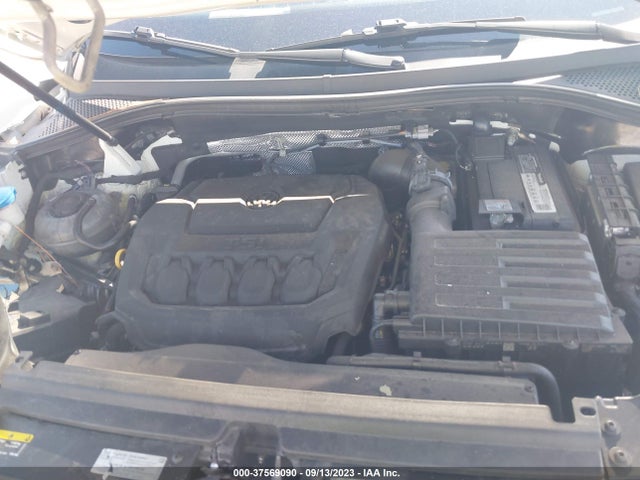 3VV1B7AX3JM129529 Volkswagen TIGUAN S