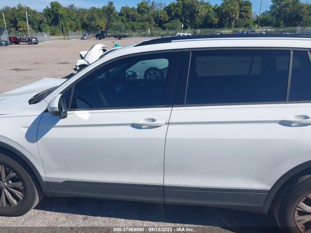 3VV1B7AX3JM129529 Volkswagen TIGUAN S