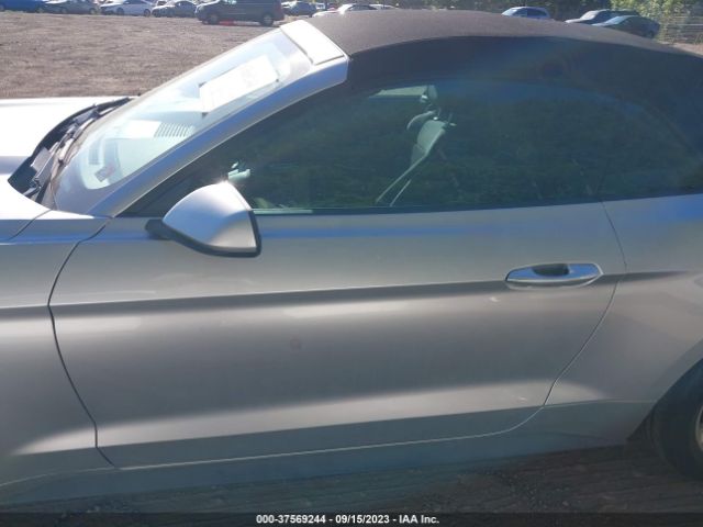 1FATP8EM5H5276276 Ford Mustang V6