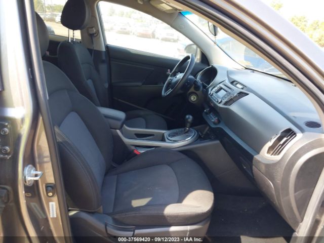 KNDPB3AC8F7750992 KIA Sportage Lx
