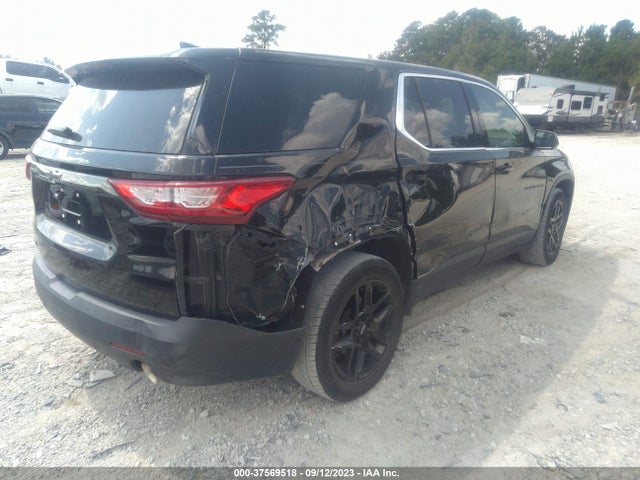 Chevrolet Traverse Ls 2019 1GNERFKW7KJ263428 Image 4