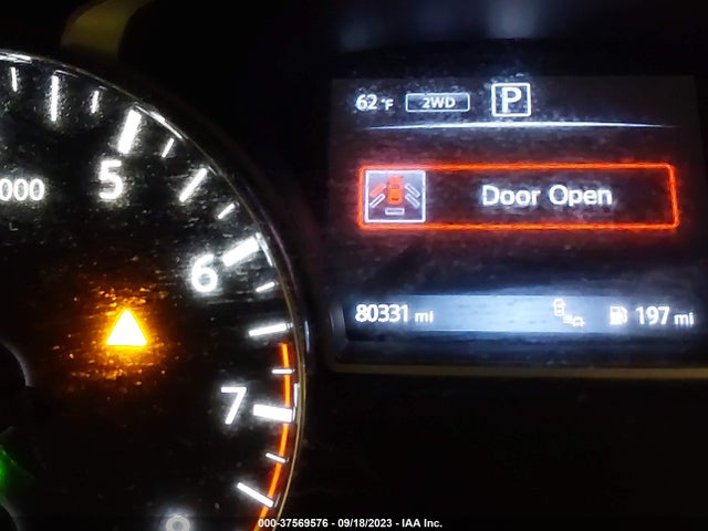 2017 NISSAN PATHFINDER SL VIN: 5N1DR2MM6HC627078