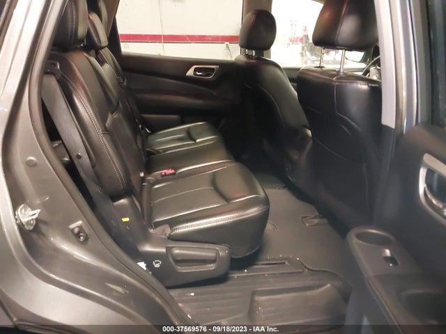 2017 NISSAN PATHFINDER SL VIN: 5N1DR2MM6HC627078