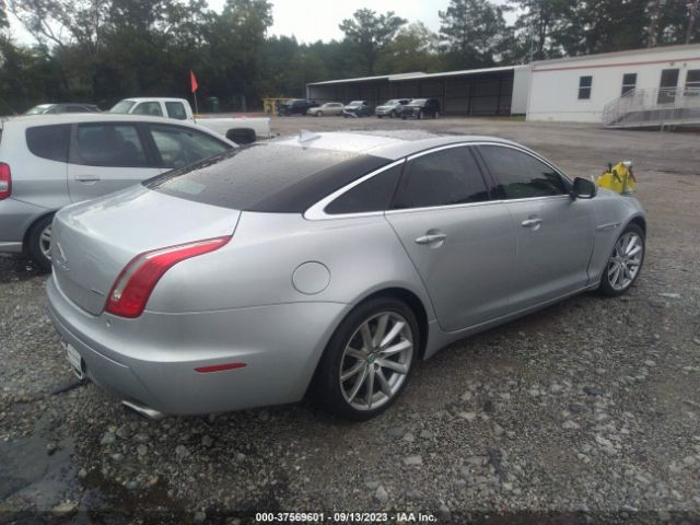 SAJWJ1CD8E8V61150 Jaguar XJ