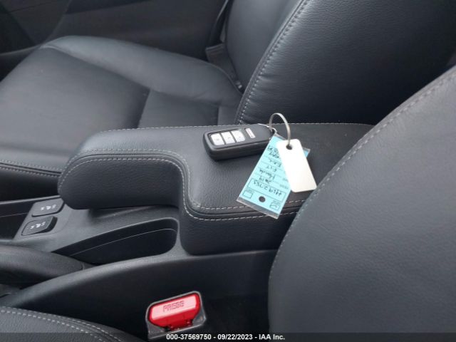 3HGGK5H95KM733879 Honda Fit Ex-l