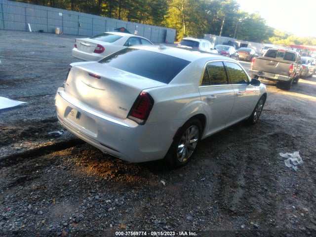 Chrysler 300 Limited 2016 2C3CCARG2GH142306 Image 4