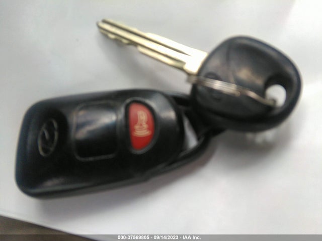 2010 HYUNDAI ELANTRA GLS PZEV VIN: KMHDU4ADXAU877907