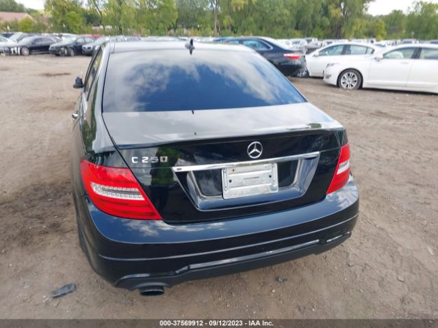 WDDGF4HB2EG231528 Mercedes-Benz C-class C 250