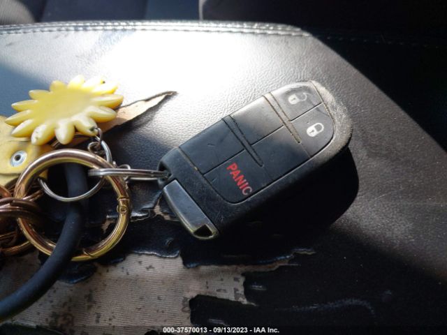 1C4RDHAG2FC176125 Dodge Durango Sxt