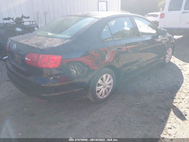 3VW2K7AJ7EM208056 Volkswagen Jetta Sedan S