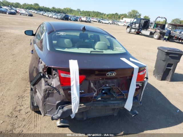 5XXGM4A75FG384175 KIA Optima Lx