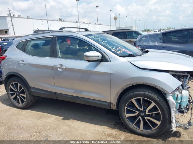 JN1BJ1CR7HW127166 Nissan Rogue Sport Sl