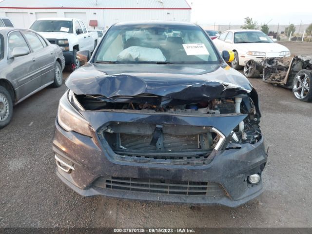 4S3BNAF62J3019497 Subaru Legacy Premium