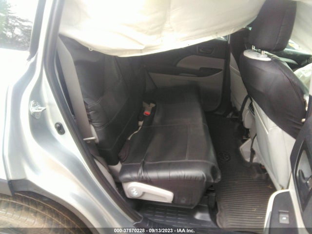 2019 TOYOTA HIGHLANDER 5TDBZRFHXKS928432 Photo 7