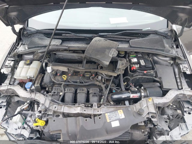 2014 FORD FOCUS SE VIN: 1FADP3K26EL294884
