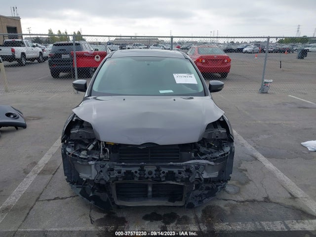 2014 FORD FOCUS SE VIN: 1FADP3K26EL294884