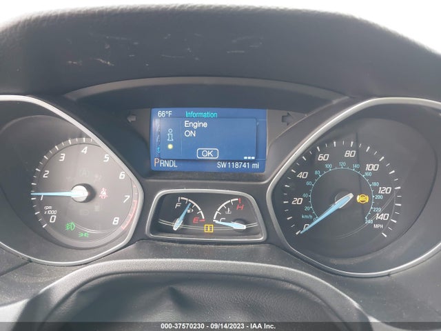 2014 FORD FOCUS SE VIN: 1FADP3K26EL294884