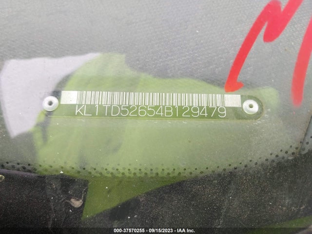 2004 CHEVROLET AVEO BASE VIN: KL1TD52654B129479