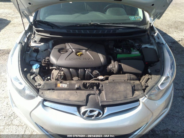 Hyundai ELANTRA SE 2015 5NPDH4AE4FH571403 Image 10