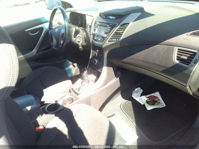 Hyundai ELANTRA SE 2015 5NPDH4AE4FH571403 Image 5