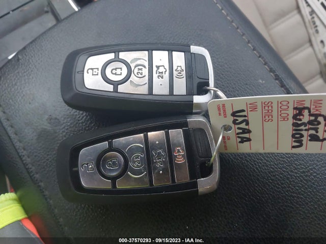 2017 FORD FUSION SE VIN: 3FA6P0HD5HR214724