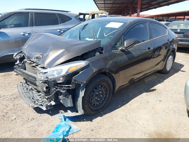 KIA FORTE LX 2018 3KPFK4A78JE221474 Image 2
