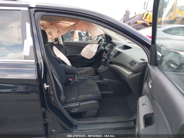 2HKRM3H37GH563507 Honda CR-V LX