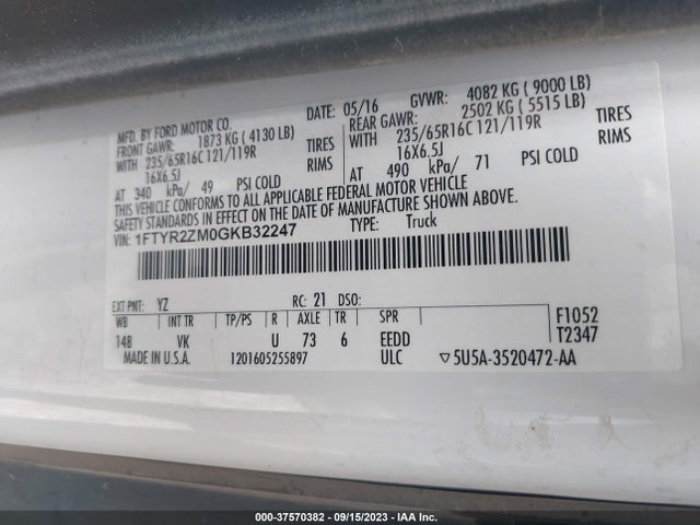 Ford TRANSIT CARGO VAN 2016 1FTYR2ZM0GKB32247 Image 9