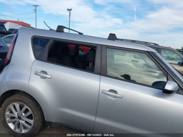 KNDJP3A57J7592579 KIA SOUL +