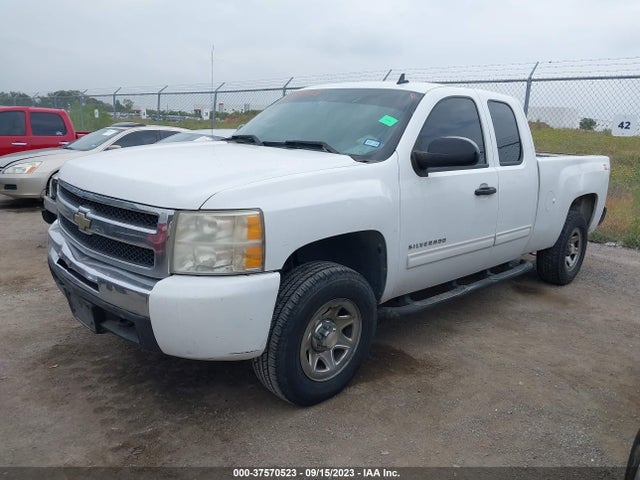 2010 CHEVROLET SILVERADO 1500 LT VIN: 1GCSKSE33AZ258110