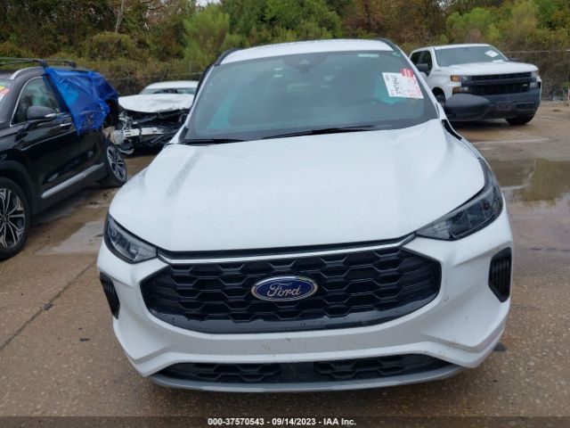 1FMCU0MNXPUA64536 Ford Escape St-line