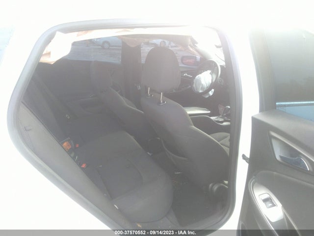 Chevrolet MALIBU LT 2018 1G1ZD5ST1JF181004 Image 8