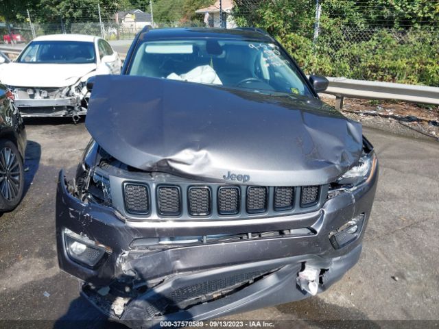 3C4NJCBB3KT782397 Jeep Compass Altitude